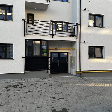 Jungle Loft Lägenhet Suceava Exteriör bild