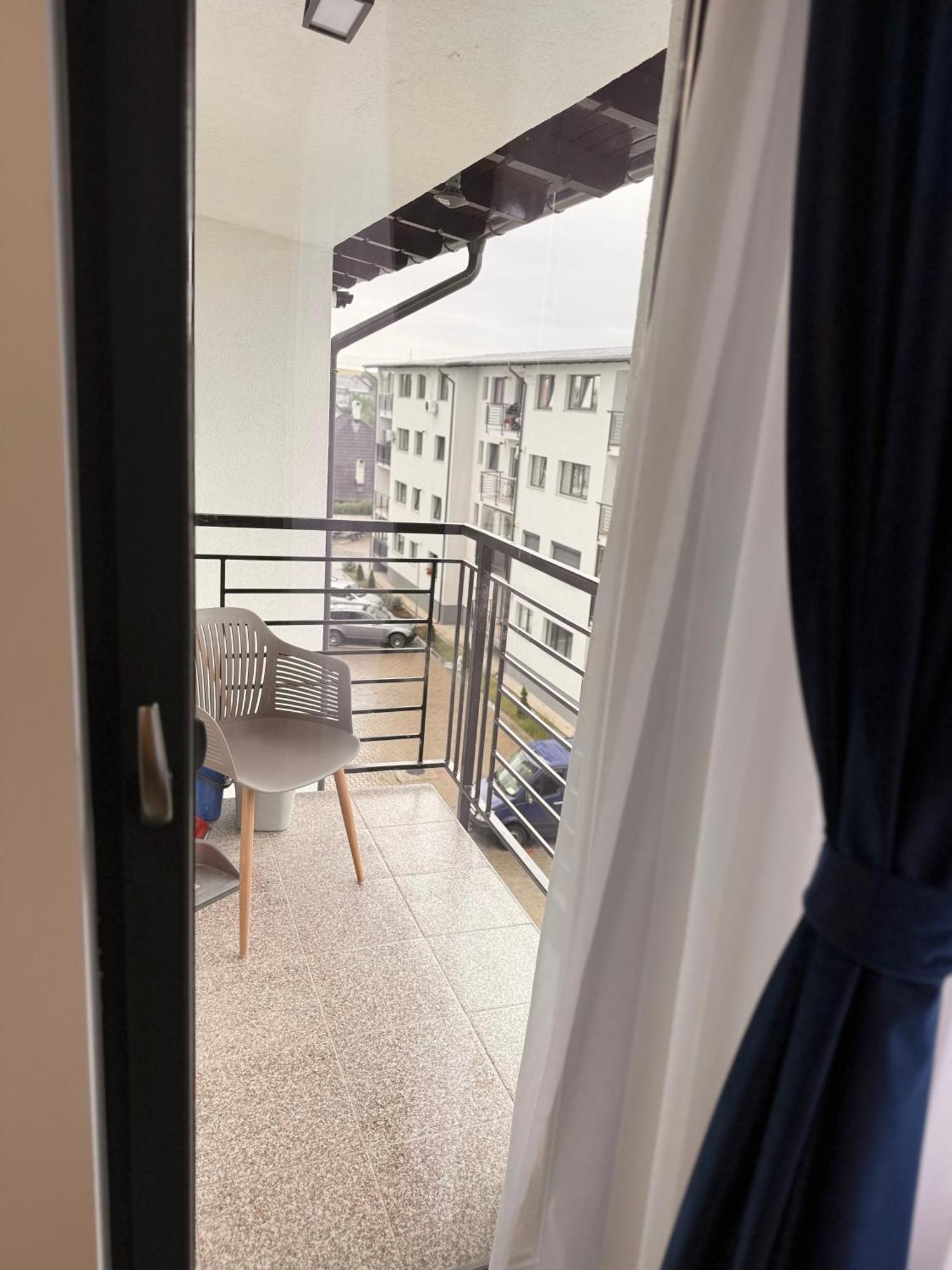 Jungle Loft Lägenhet Suceava Exteriör bild